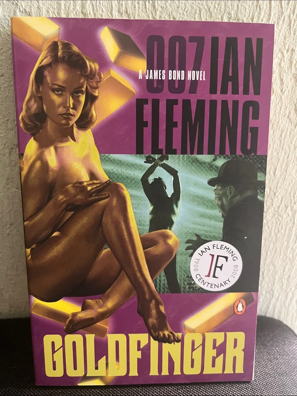 #2872**Goldfinger by Ian Fleming – Bold Purple & Gold Cover